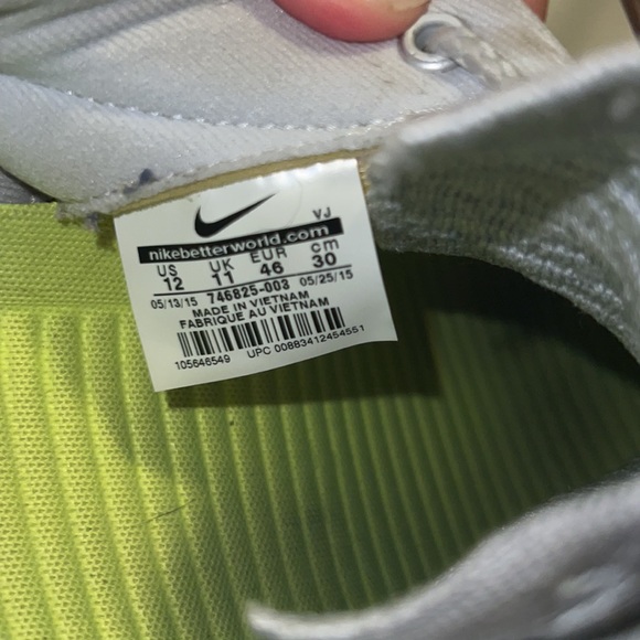 Mens Nike Flyknit Roshe Runs - Picture 7 of 7